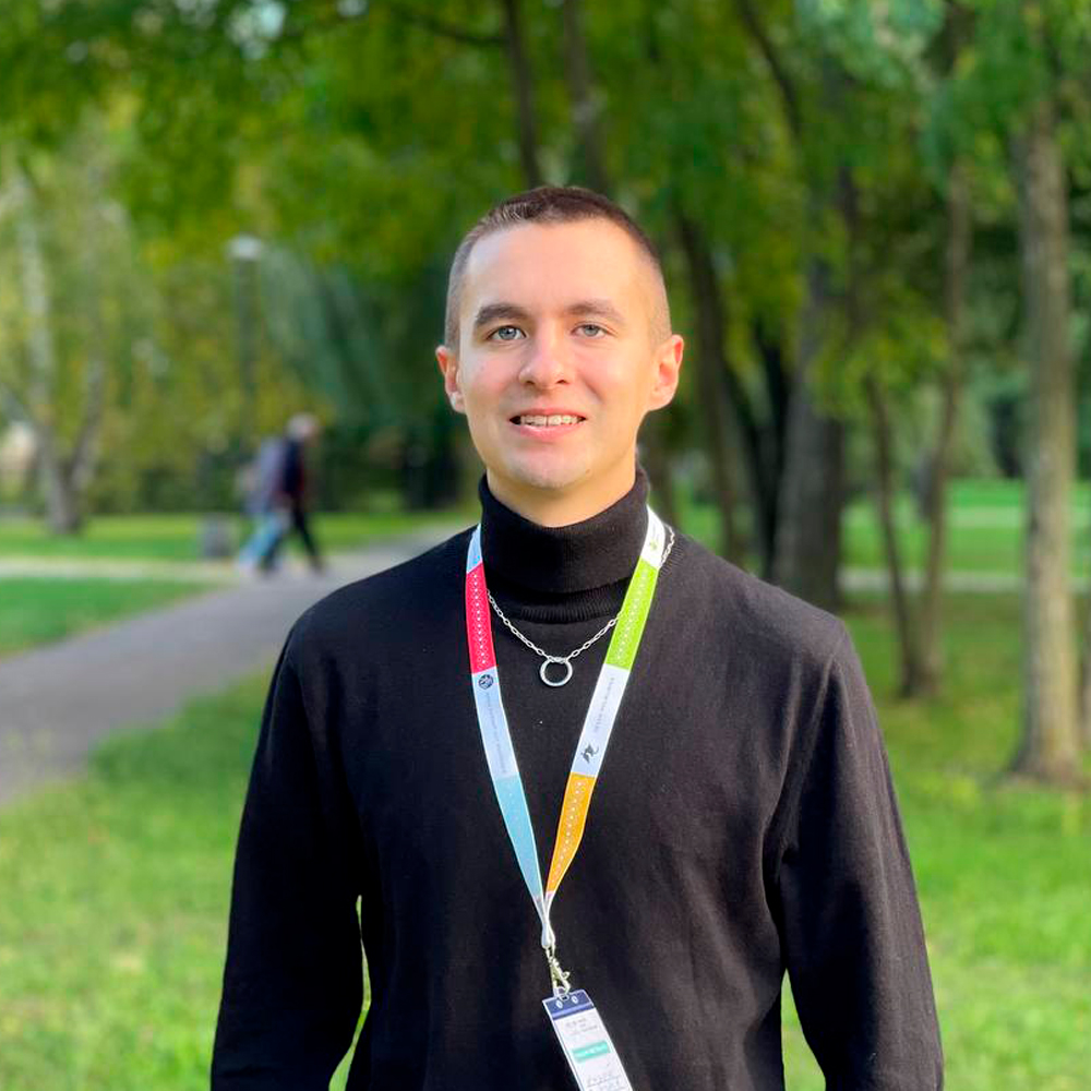 Андрій Крутаков 