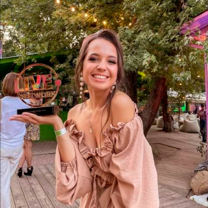 Анастасія Кузнєцова